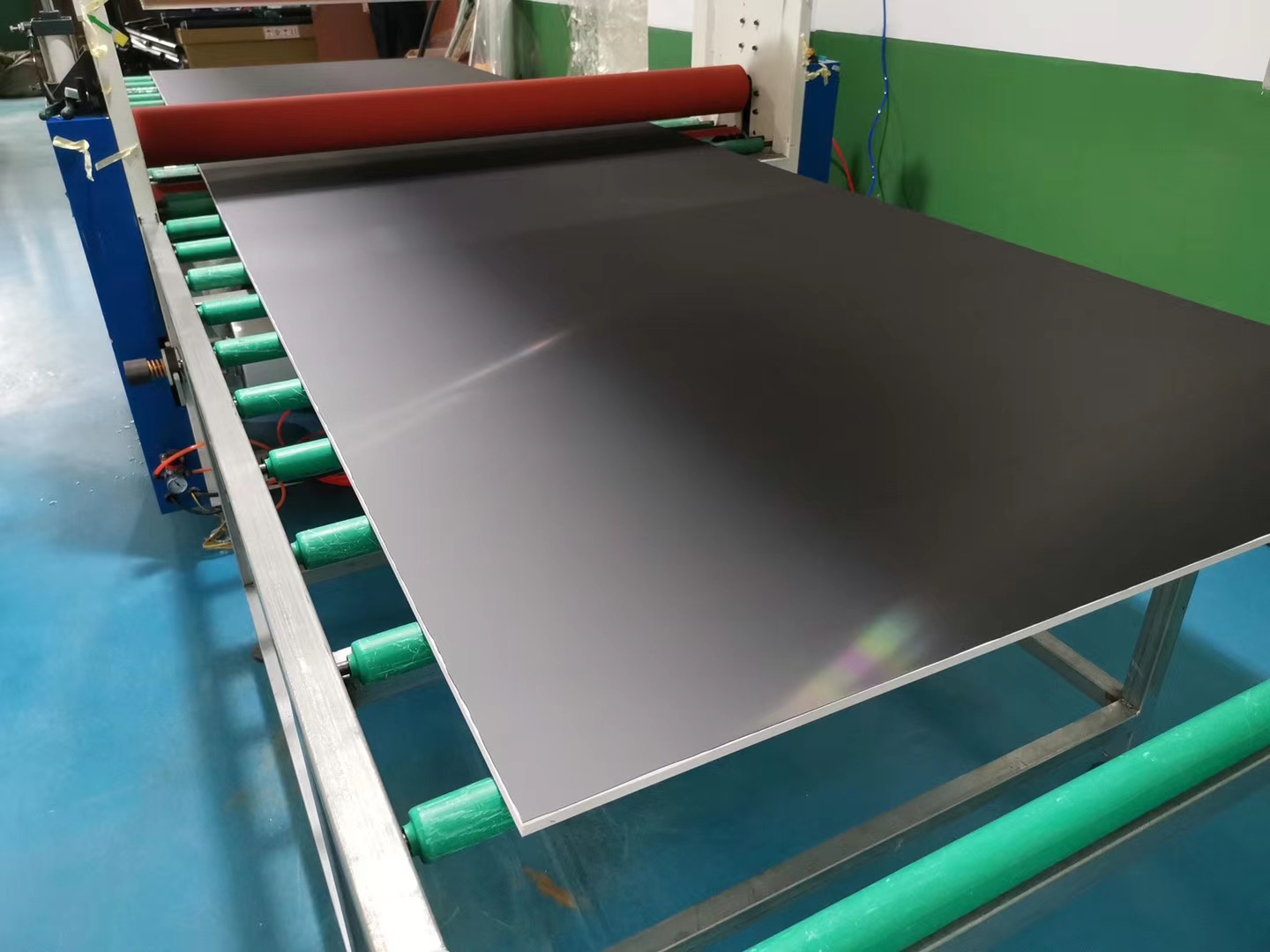 ALR projection screen factory
